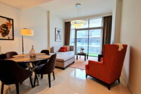 MARCO POLO - Exquiste Apt amidst Golf Courses with Gym & Pool